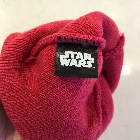 Star WARS Movie REY Cranberry Pink Black Pompom Knit Stretchy Hat Winter Toque - Picture 6 of 9